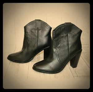 Joie Cowboy Bootie